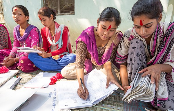 Odell Nepali women banking