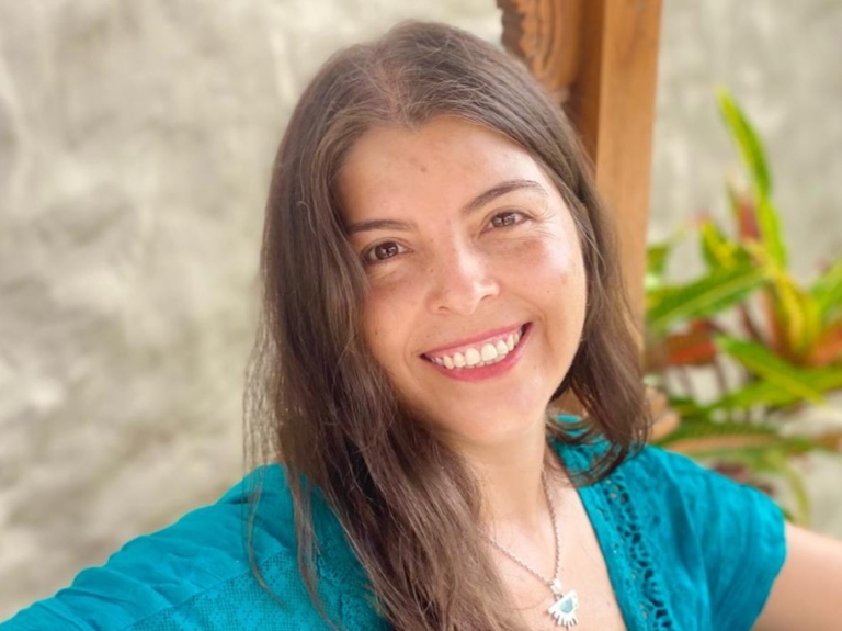 Karen Perez Photo