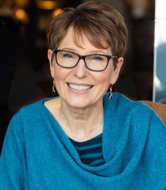 Joy van Helvert
